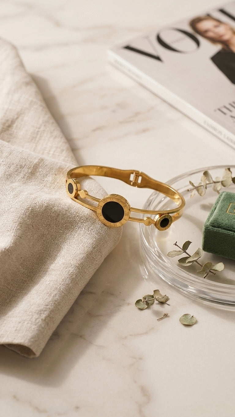 Luxury Roman Numeral Bangle Bracelet – Anti-tarnish Double Bar Cuff with Black Enamel Discs – Elegant Statement Jewelry for Women