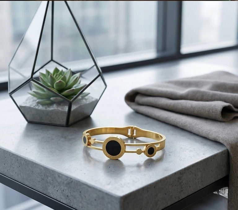 Luxury Roman Numeral Bangle Bracelet – Anti-tarnish Double Bar Cuff with Black Enamel Discs – Elegant Statement Jewelry for Women