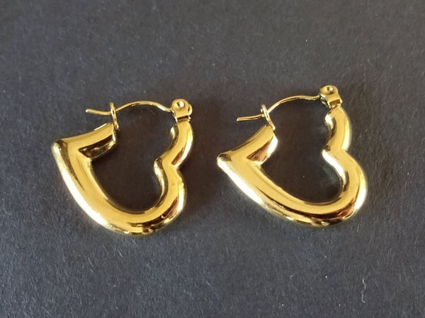 Anti-tarnish Open Heart Hoop Earrings for Women – Elegant  Hollow Heart Hoops, Sculptural Romantic Statement Jewelry,