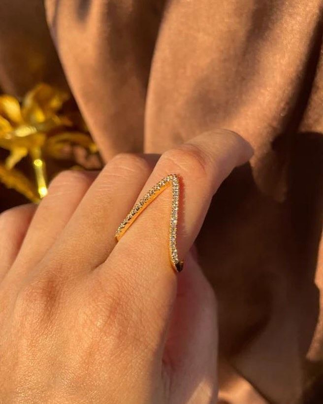 Crystal V Shape Adjustable Ring for Women | Gold Plated Minimal Zig Zag Ring | Anyaura