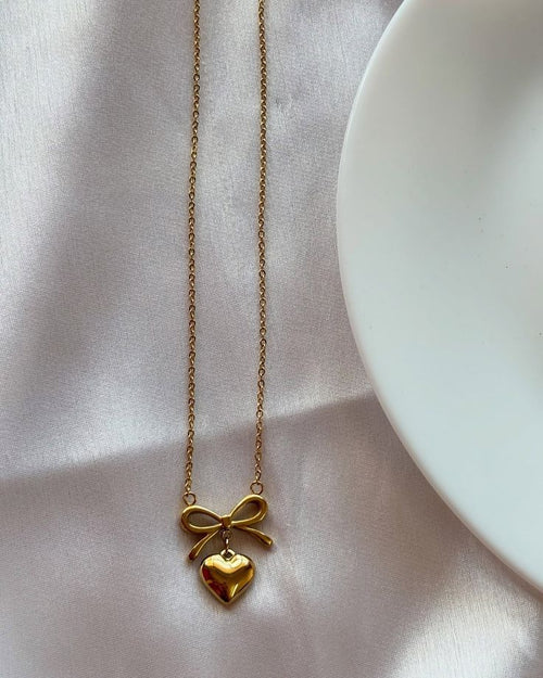 Anti-Tarnish Bow Heart Pendant Necklace for Women | Anyaura