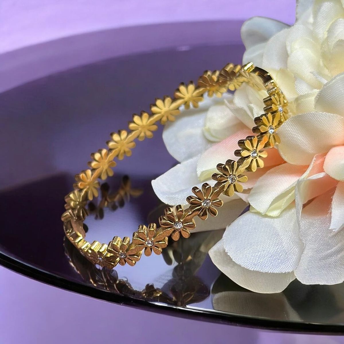 Gold Plated Daisy Flower Bracelet for Women | Anti-Tarnish Floral Kada | Anyaura
